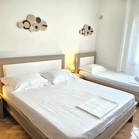 Daire Pool View Palm 002 Avlonya